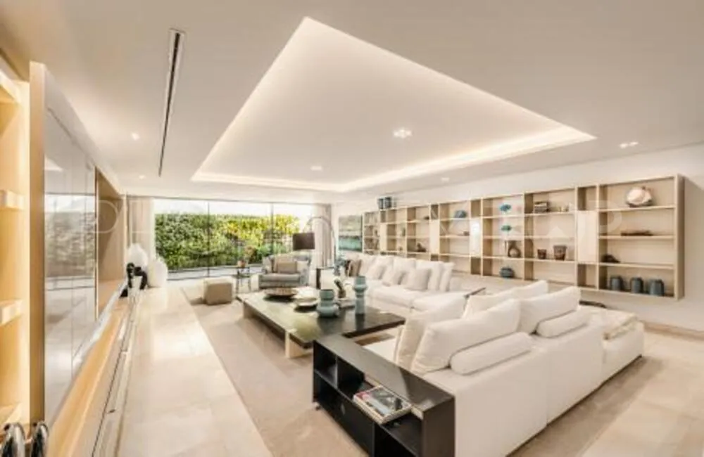 Villa en venta de 6 dormitorios en La Cerquilla