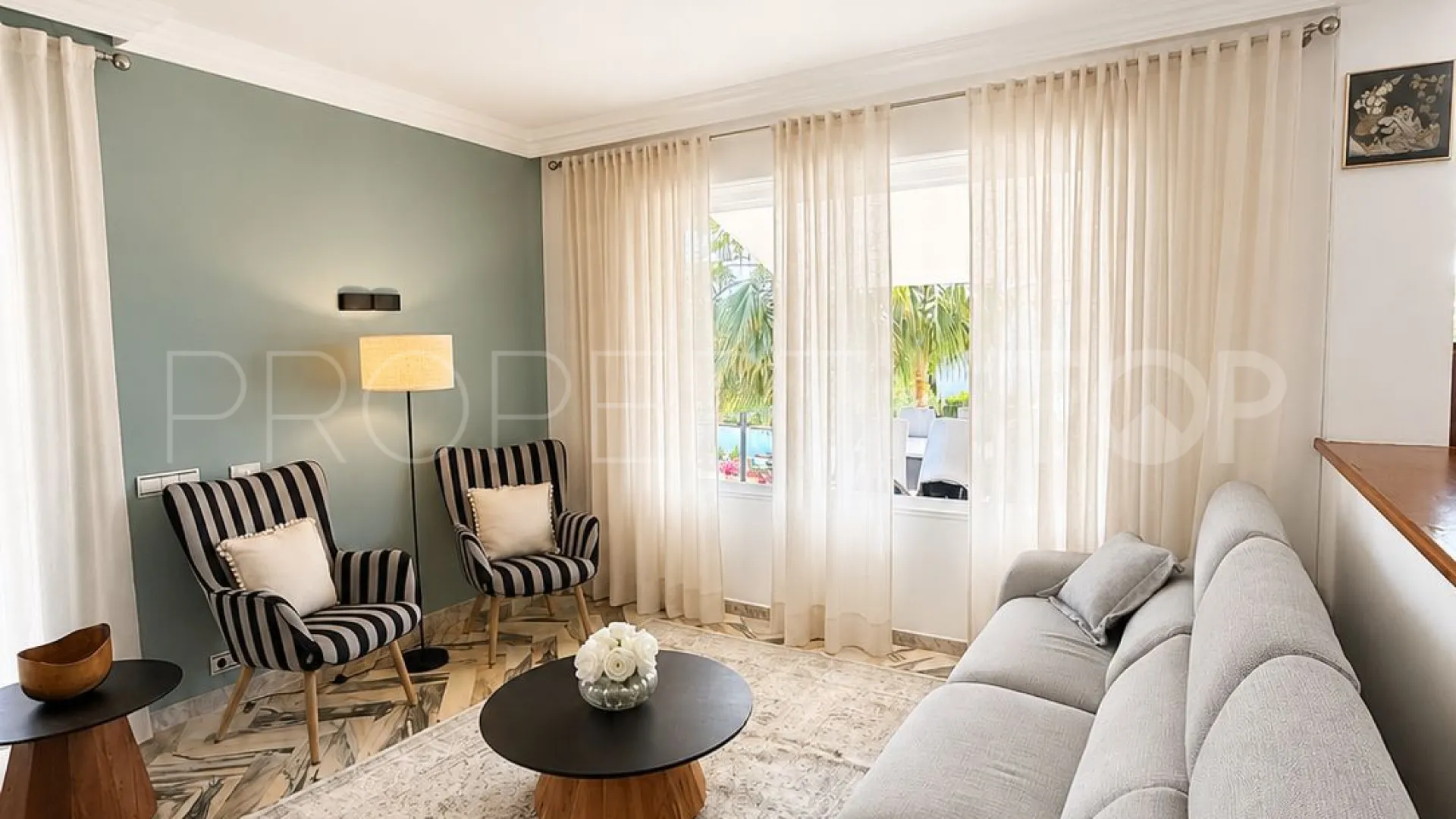 Villa with 8 bedrooms for sale in El Paraiso