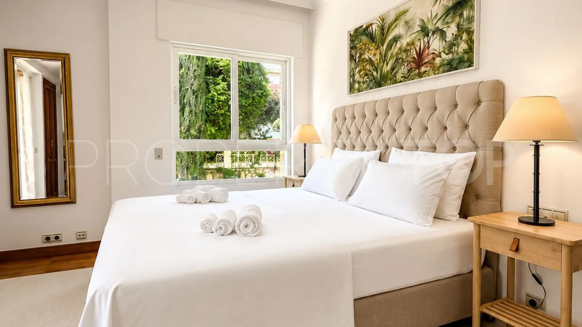 Villa with 8 bedrooms for sale in El Paraiso