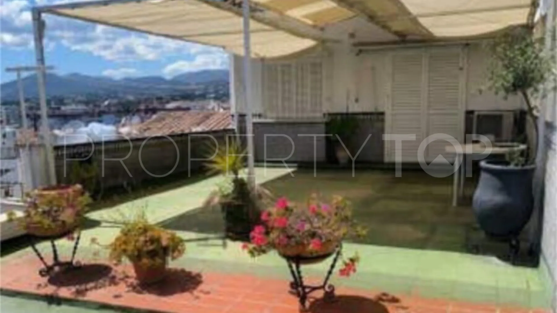 Las Brisas 4 bedrooms town house for sale