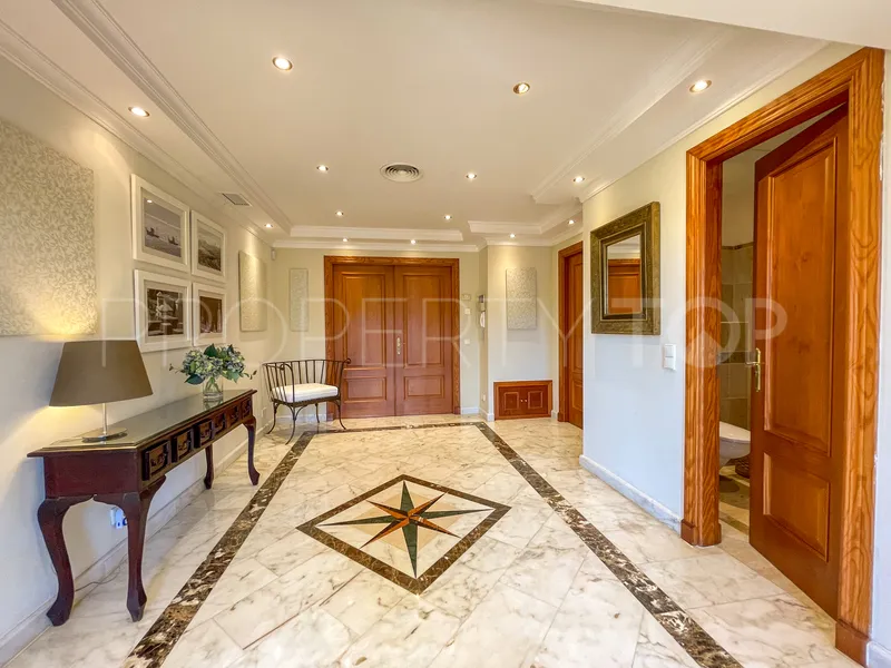 6 bedrooms villa for sale in El Rosario