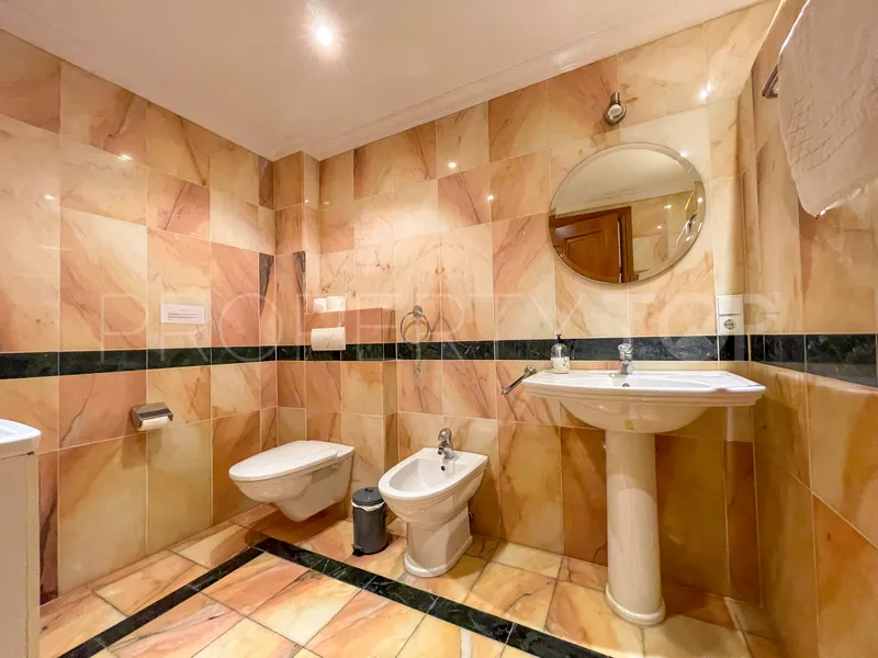 6 bedrooms villa for sale in El Rosario