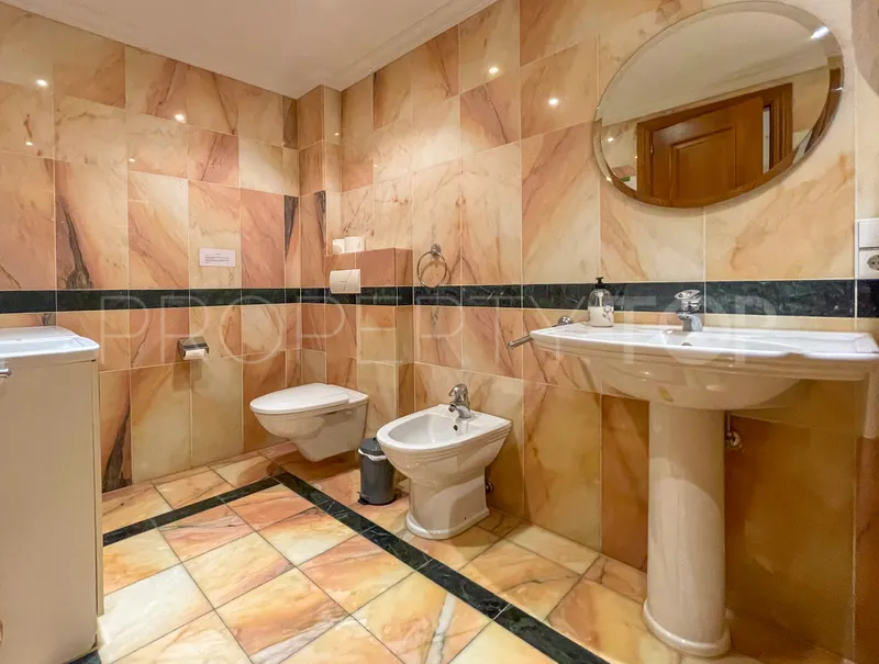6 bedrooms villa for sale in El Rosario