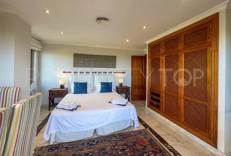 6 bedrooms villa for sale in El Rosario