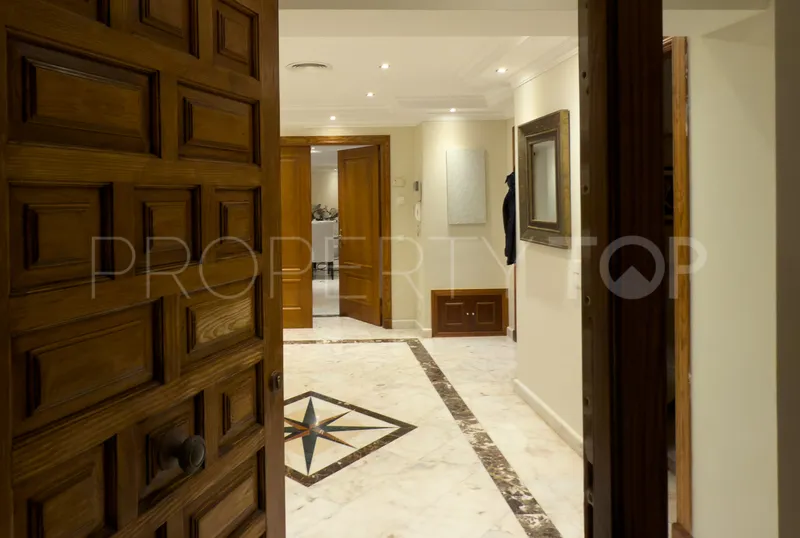 6 bedrooms villa for sale in El Rosario
