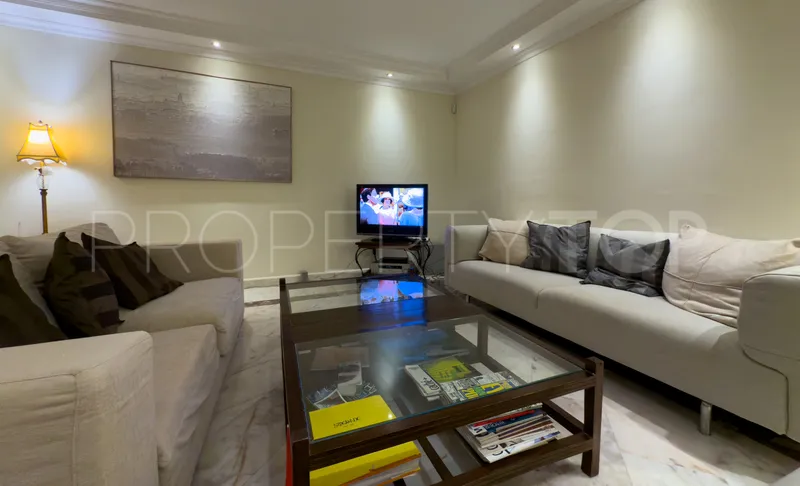 6 bedrooms villa for sale in El Rosario