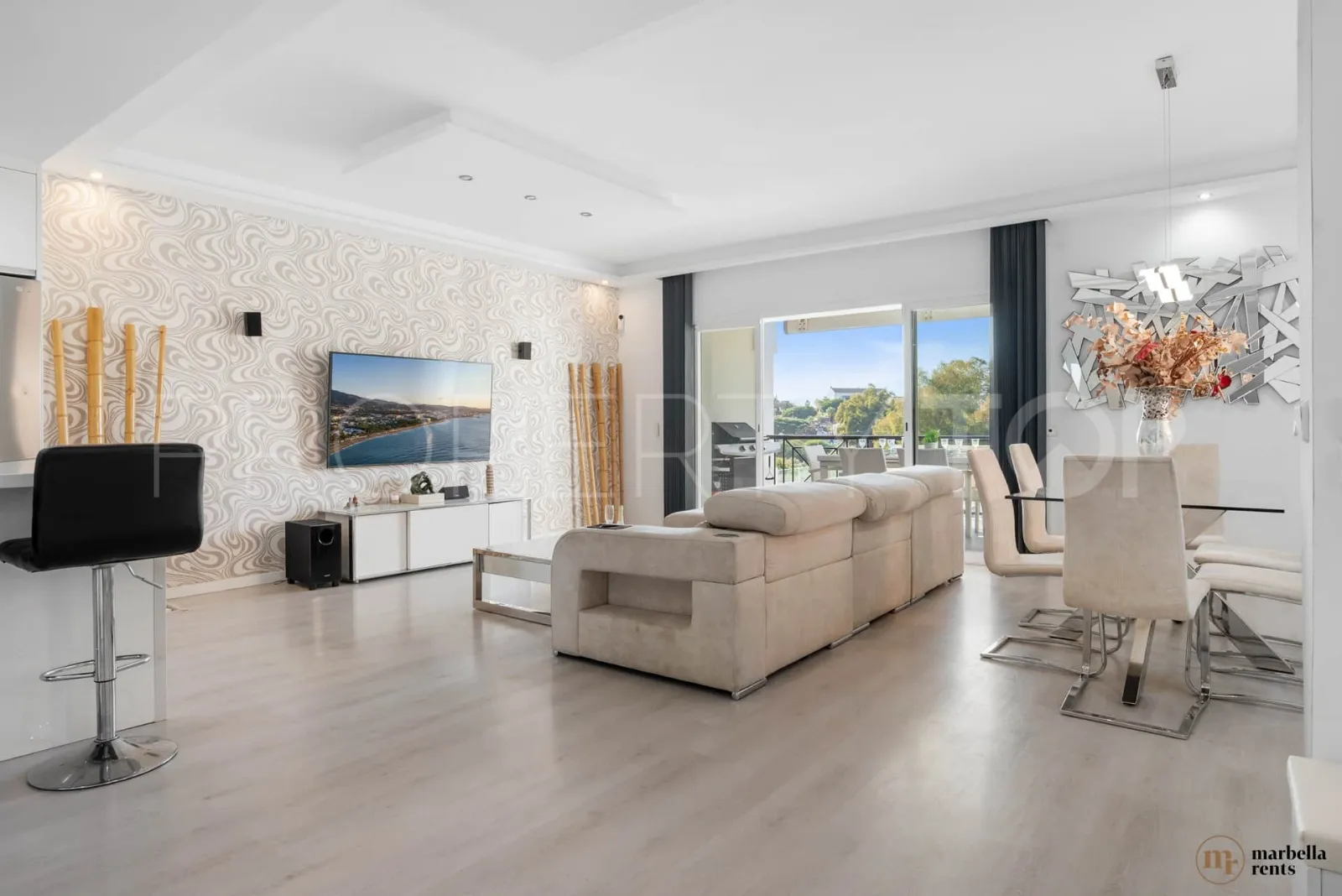 6 bedrooms semi detached house in Artola for sale