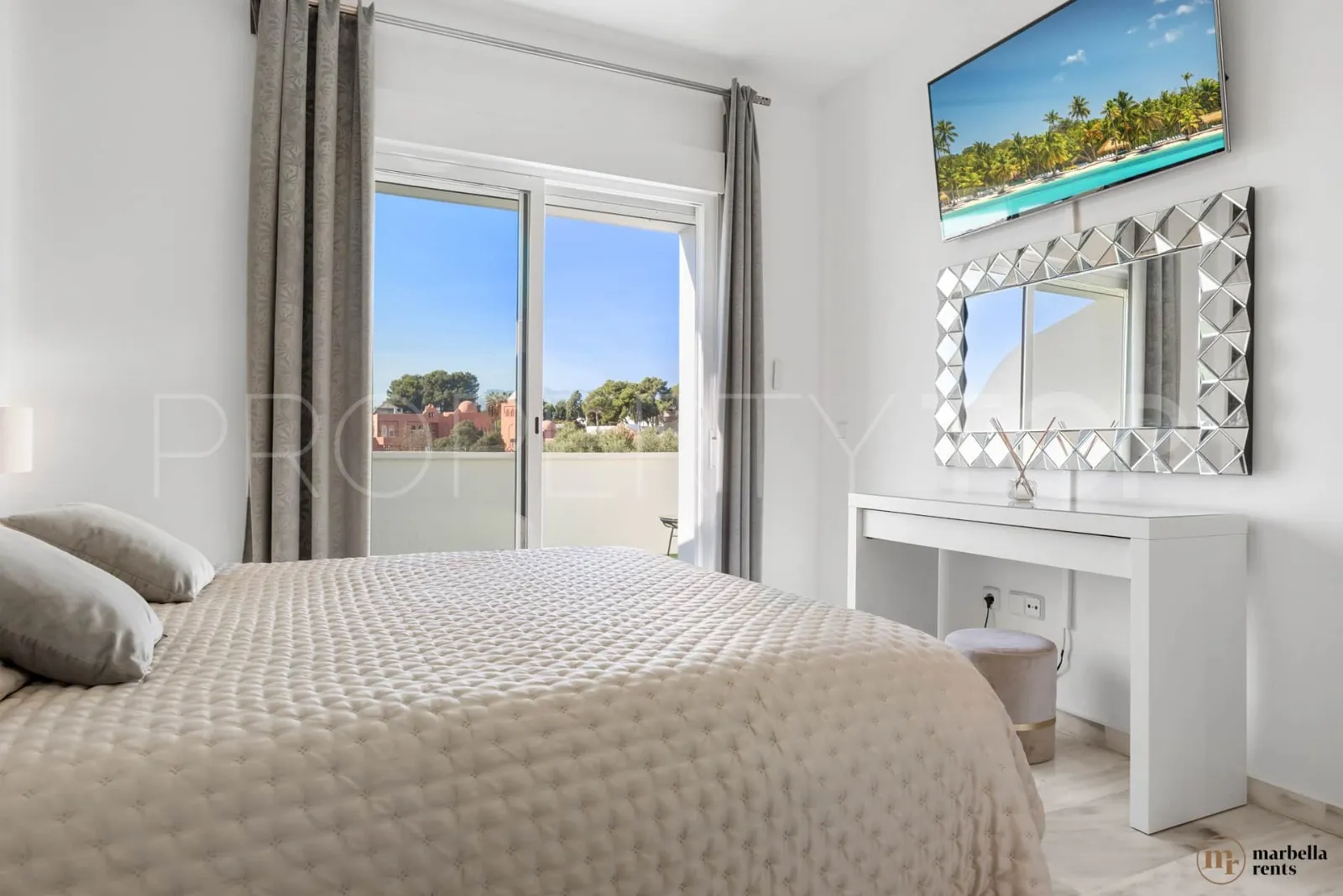 6 bedrooms semi detached house in Artola for sale