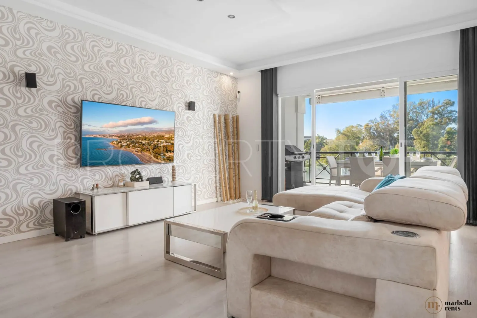 6 bedrooms semi detached house in Artola for sale