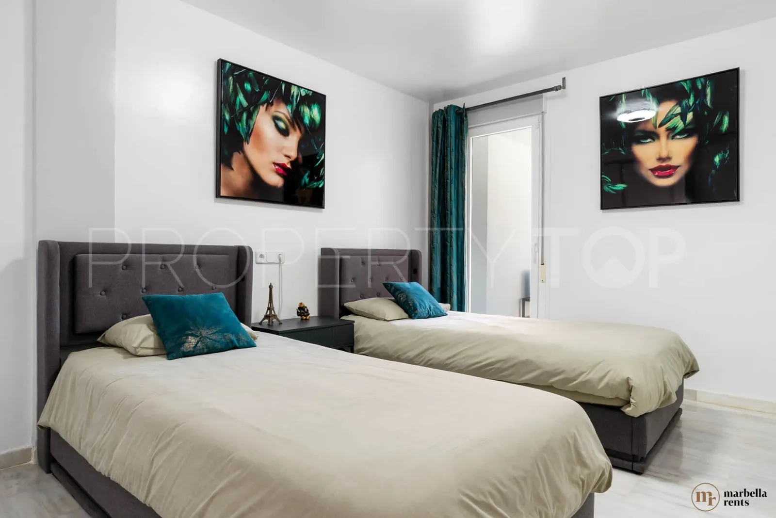 6 bedrooms semi detached house in Artola for sale