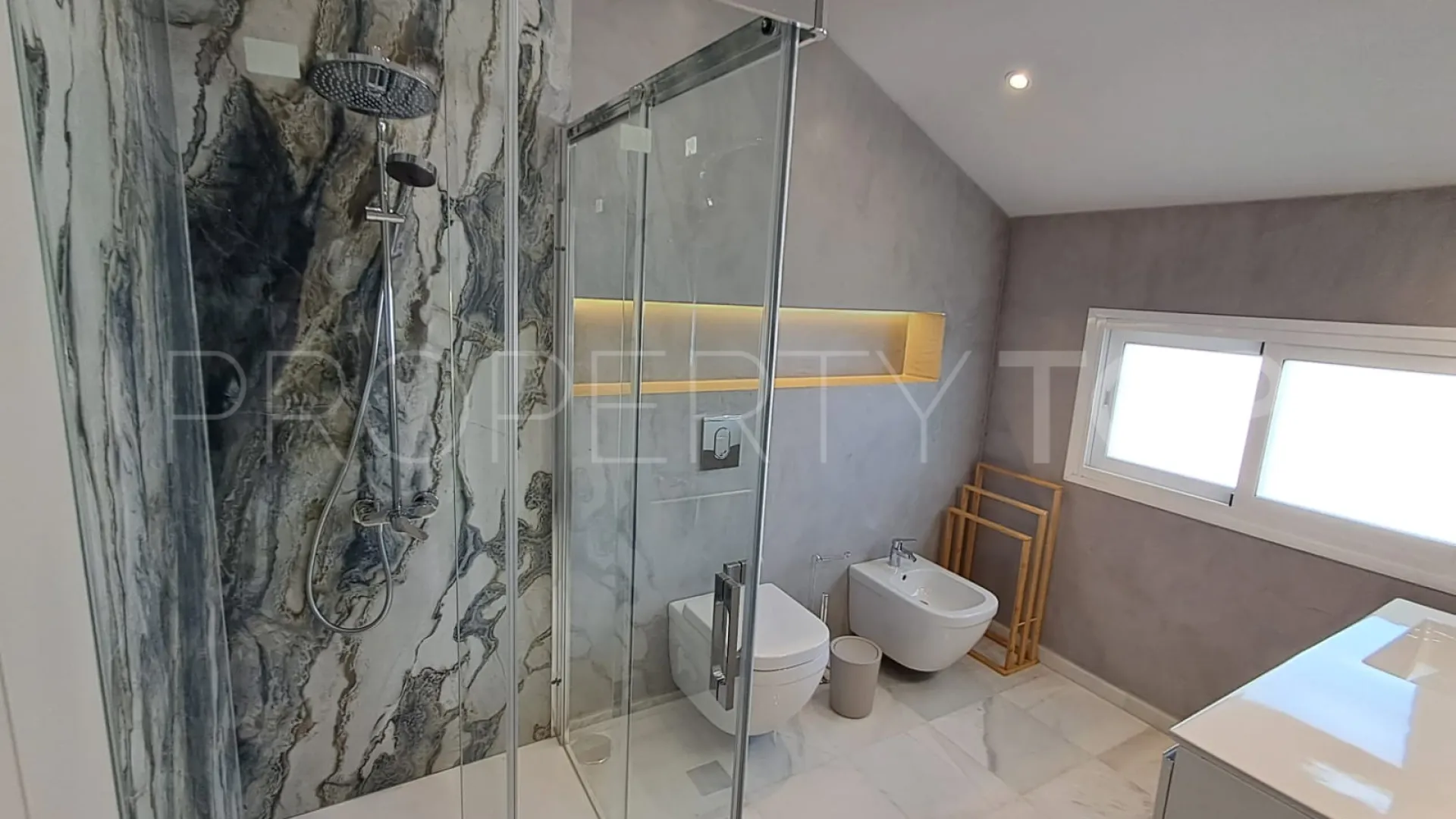 3 bedrooms town house for sale in Benamara
