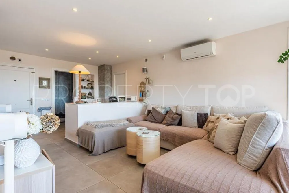 For sale penthouse in Los Arqueros with 2 bedrooms
