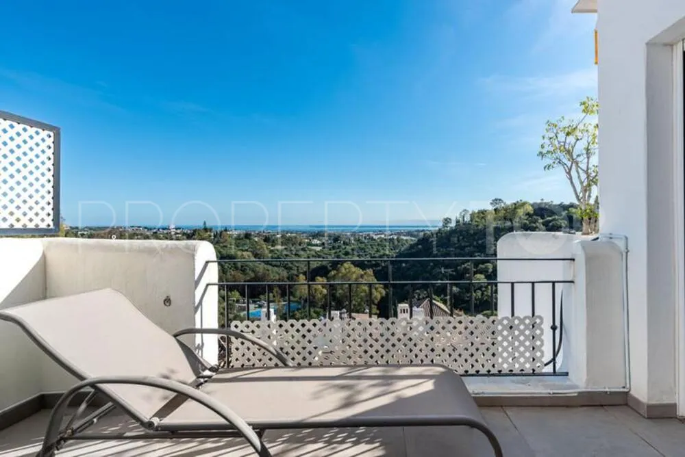 For sale penthouse in Los Arqueros with 2 bedrooms