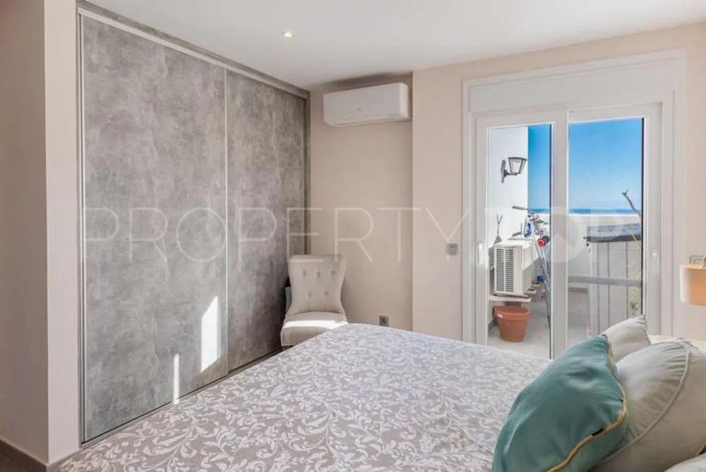 For sale penthouse in Los Arqueros with 2 bedrooms