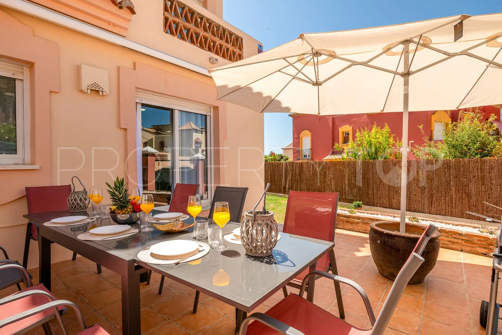 Semi detached house with 4 bedrooms for sale in Marbella East