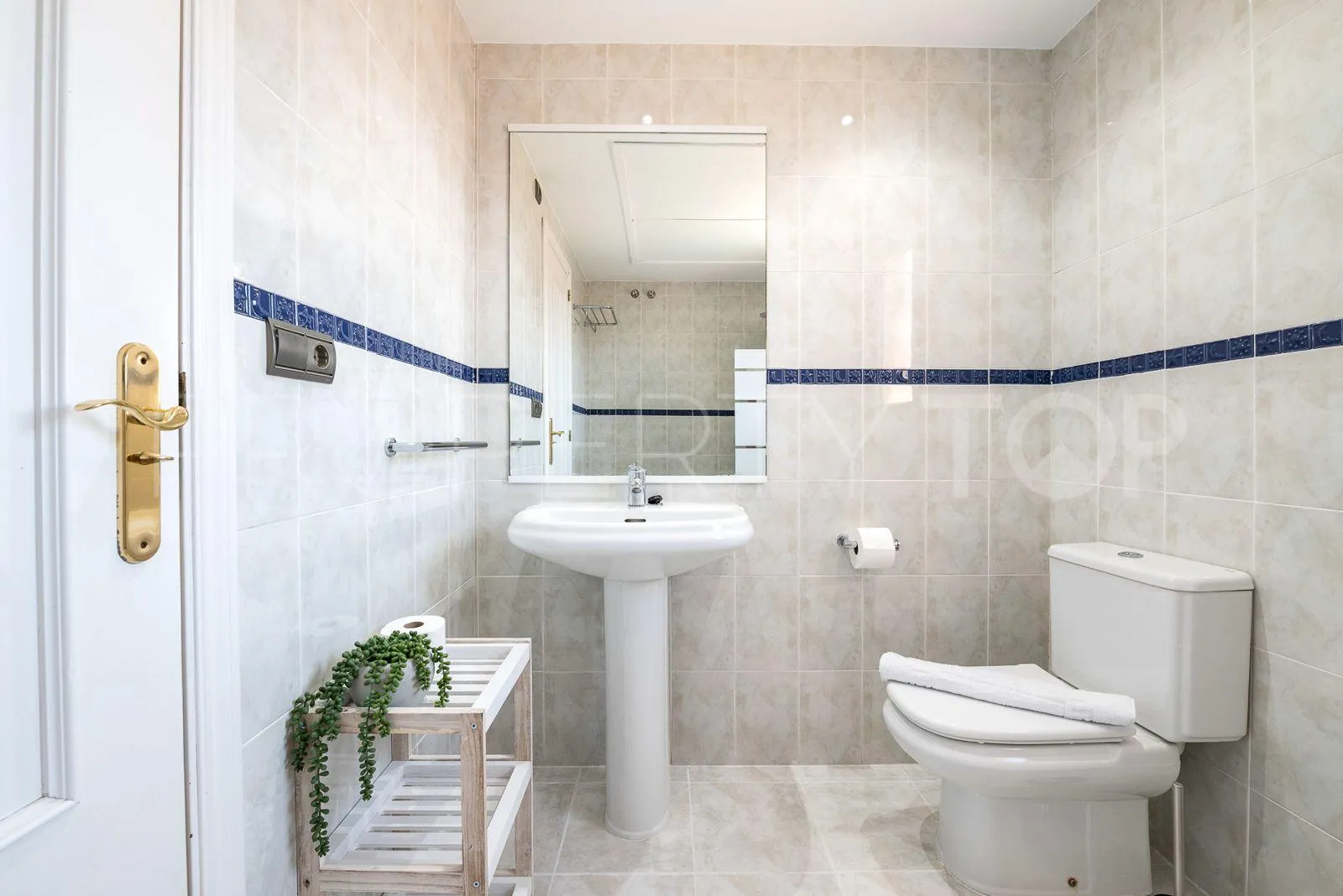 Semi detached house with 4 bedrooms for sale in Marbella East