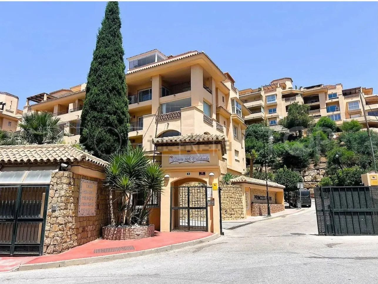 2 bedrooms apartment for sale in Sitio de Calahonda