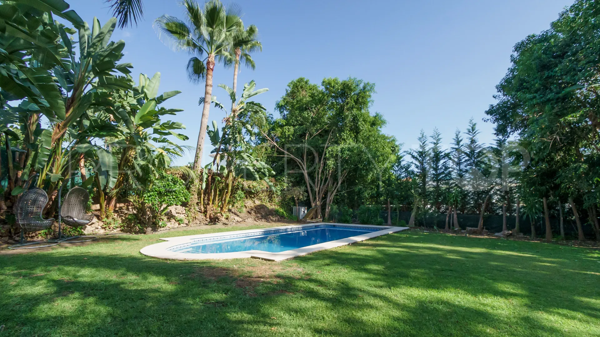 5 bedrooms Las Brisas villa for sale
