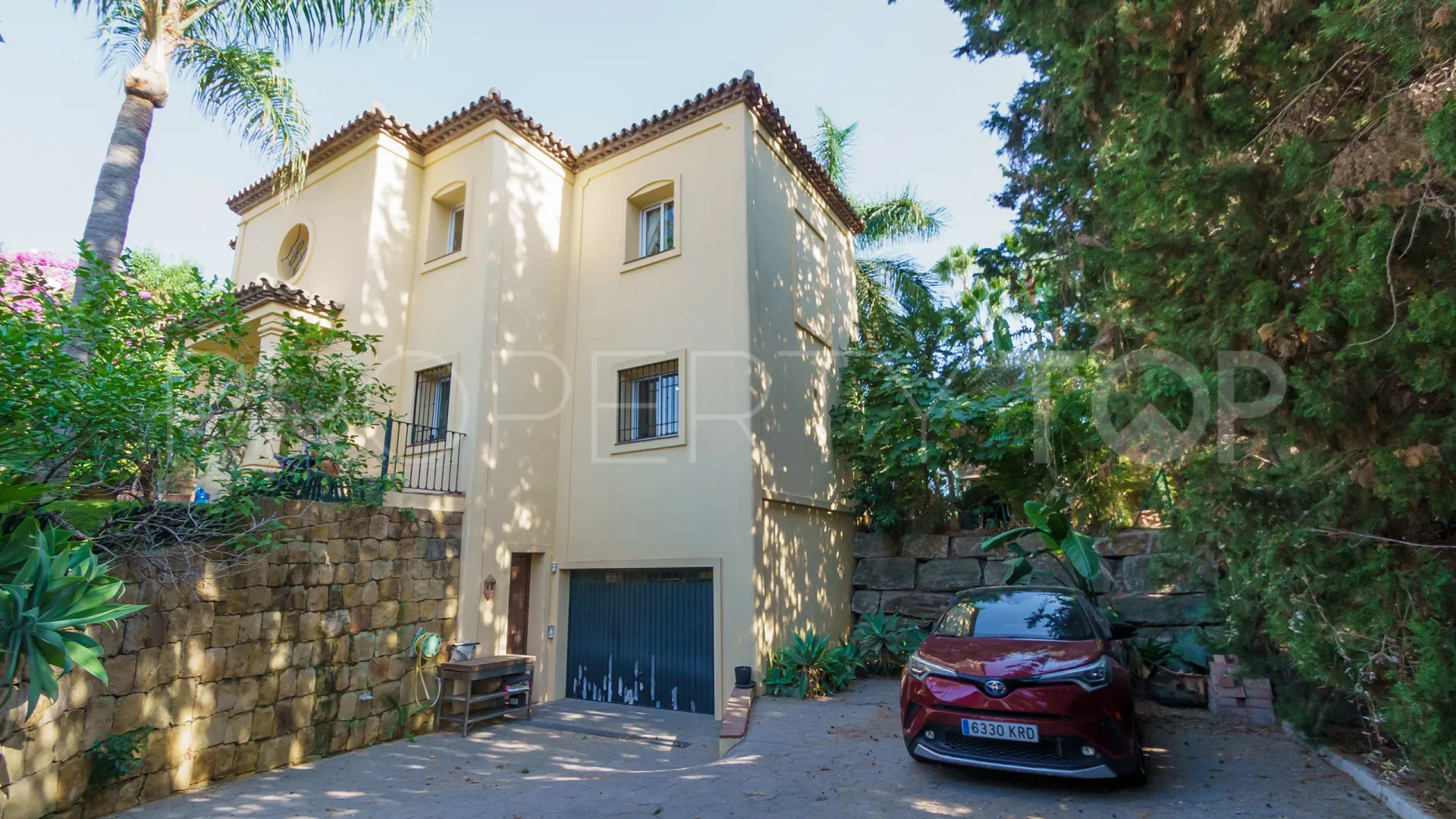 5 bedrooms Las Brisas villa for sale