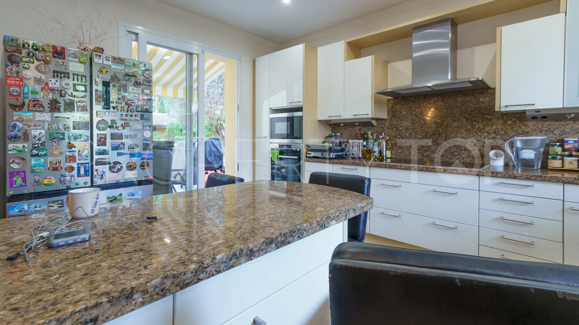 5 bedrooms Las Brisas villa for sale