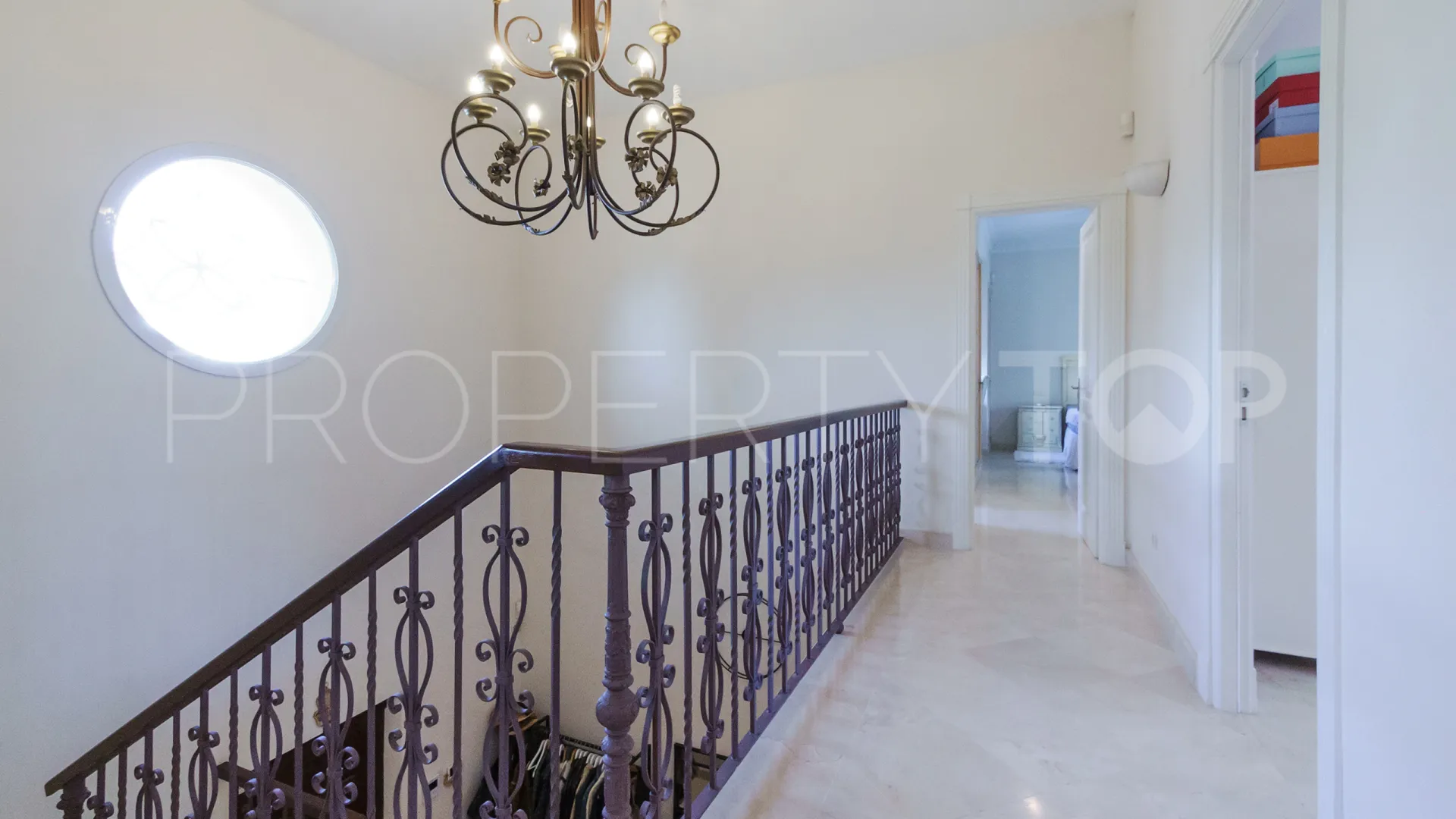 5 bedrooms Las Brisas villa for sale