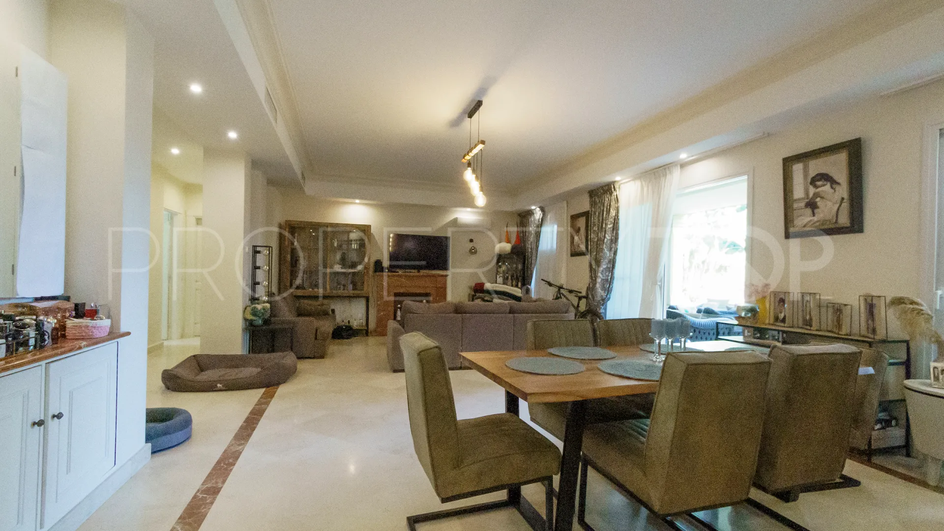 5 bedrooms Las Brisas villa for sale