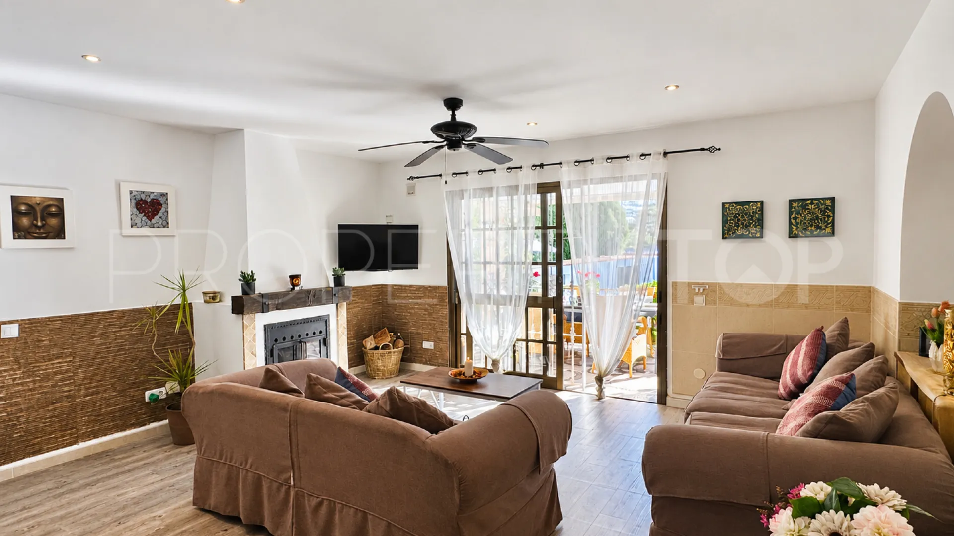 Comprar casa en El Chaparral de 3 dormitorios