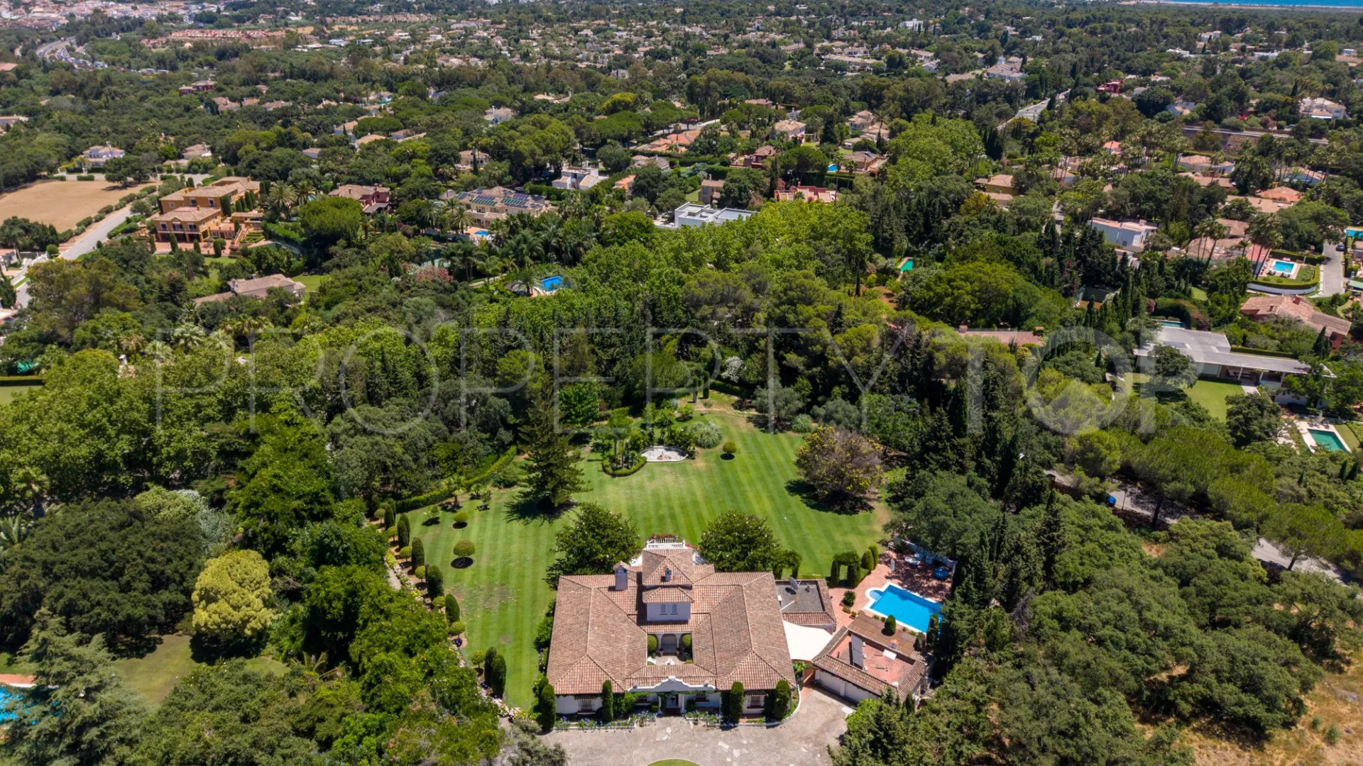 Villa en venta de 5 dormitorios en Sotogrande Alto