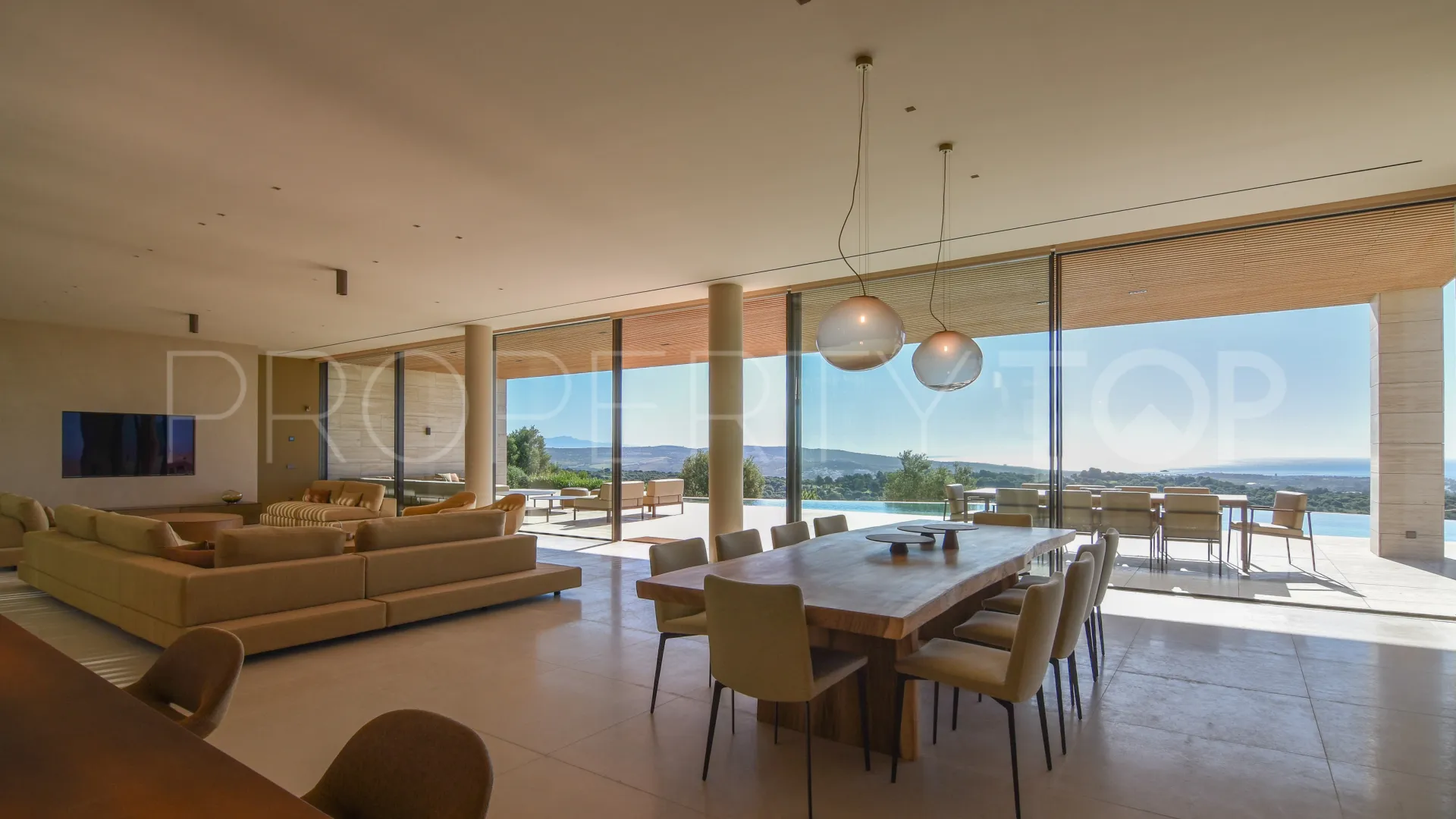 For sale villa in La Reserva
