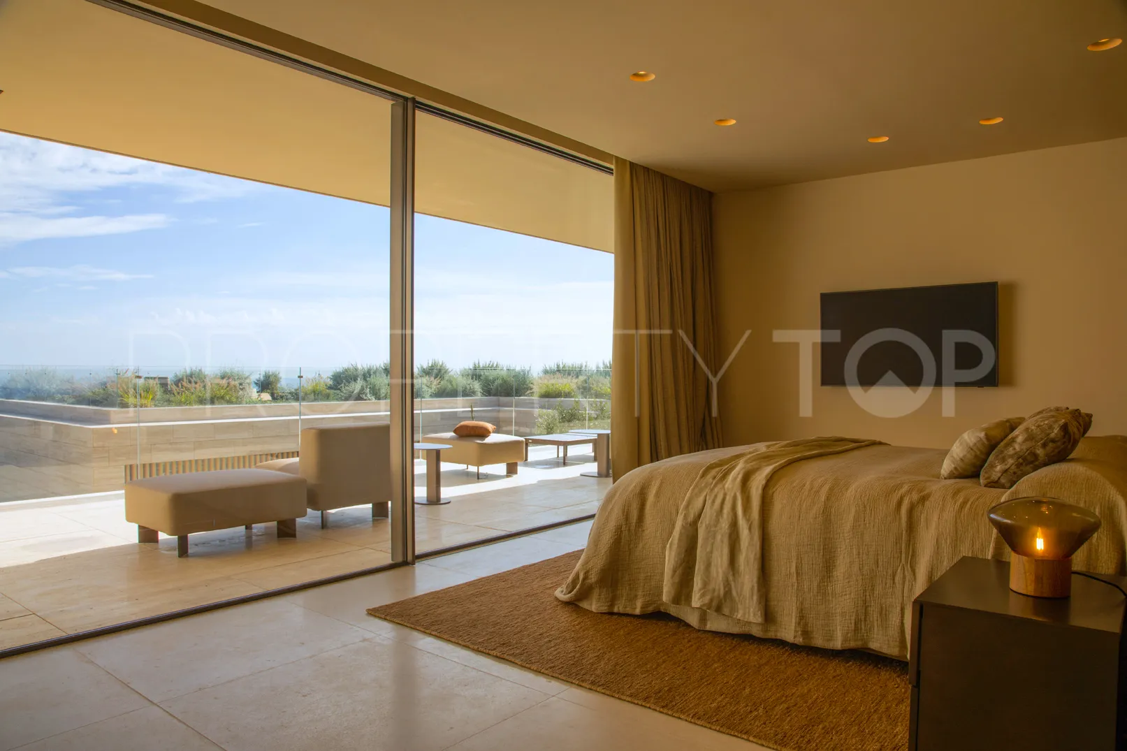 For sale villa in La Reserva