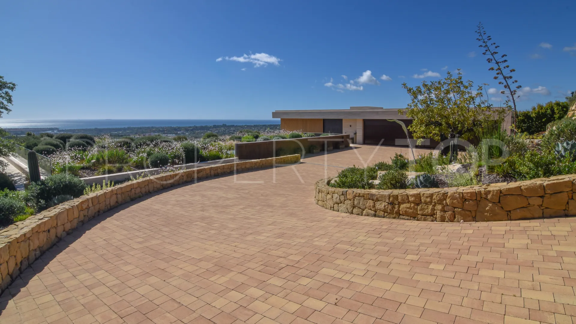 For sale villa in La Reserva