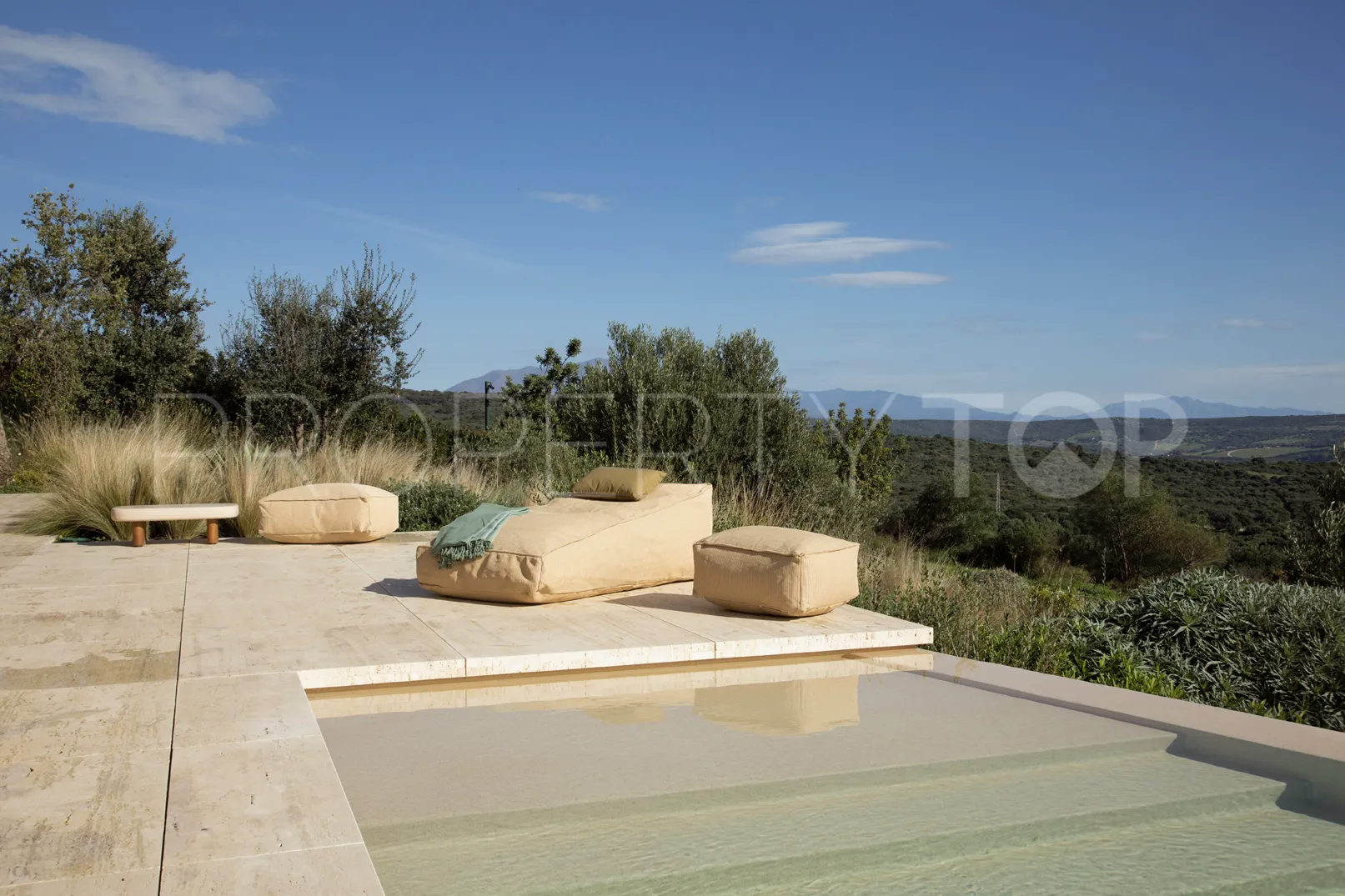 For sale villa in La Reserva