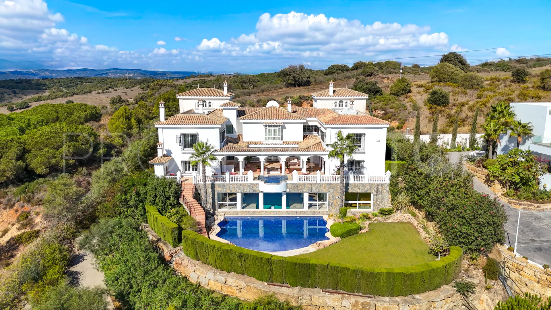 7 bedrooms villa for sale in La Reserva