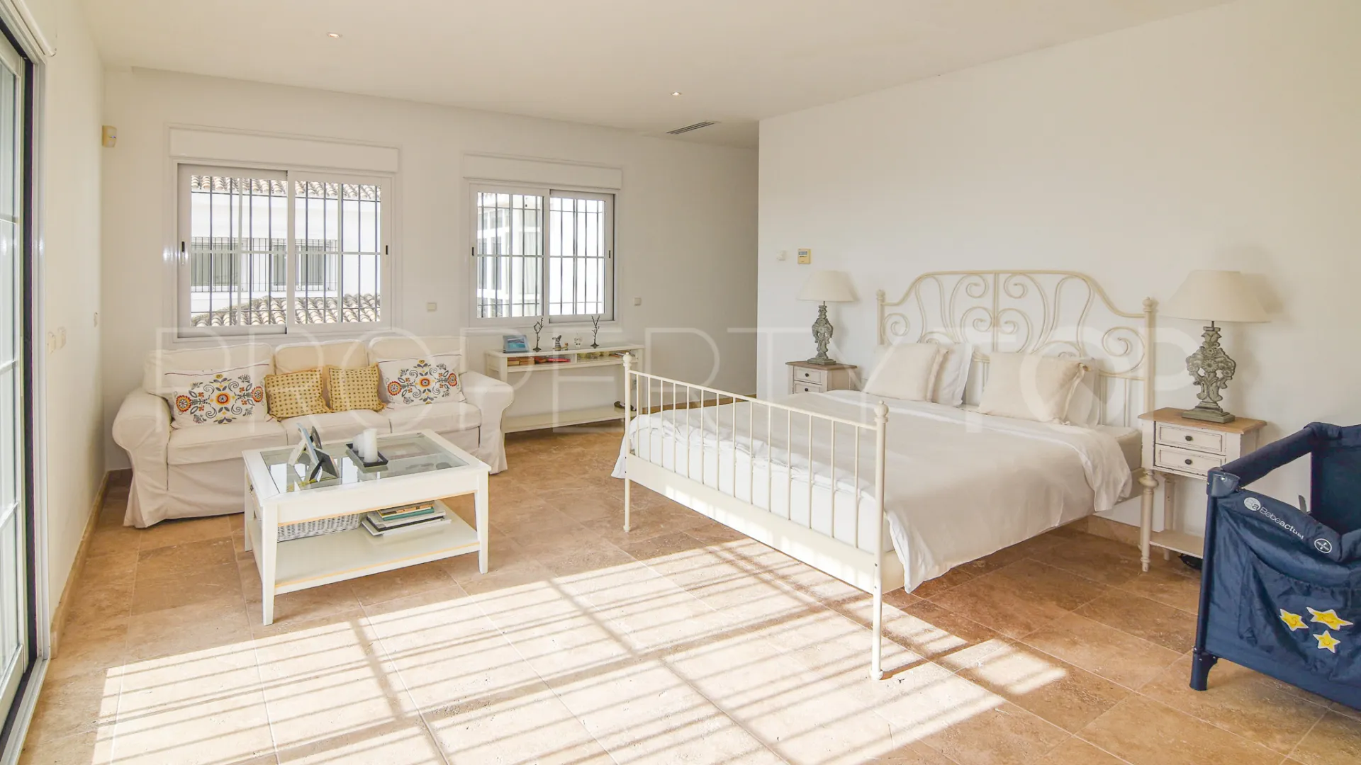 7 bedrooms villa for sale in La Reserva
