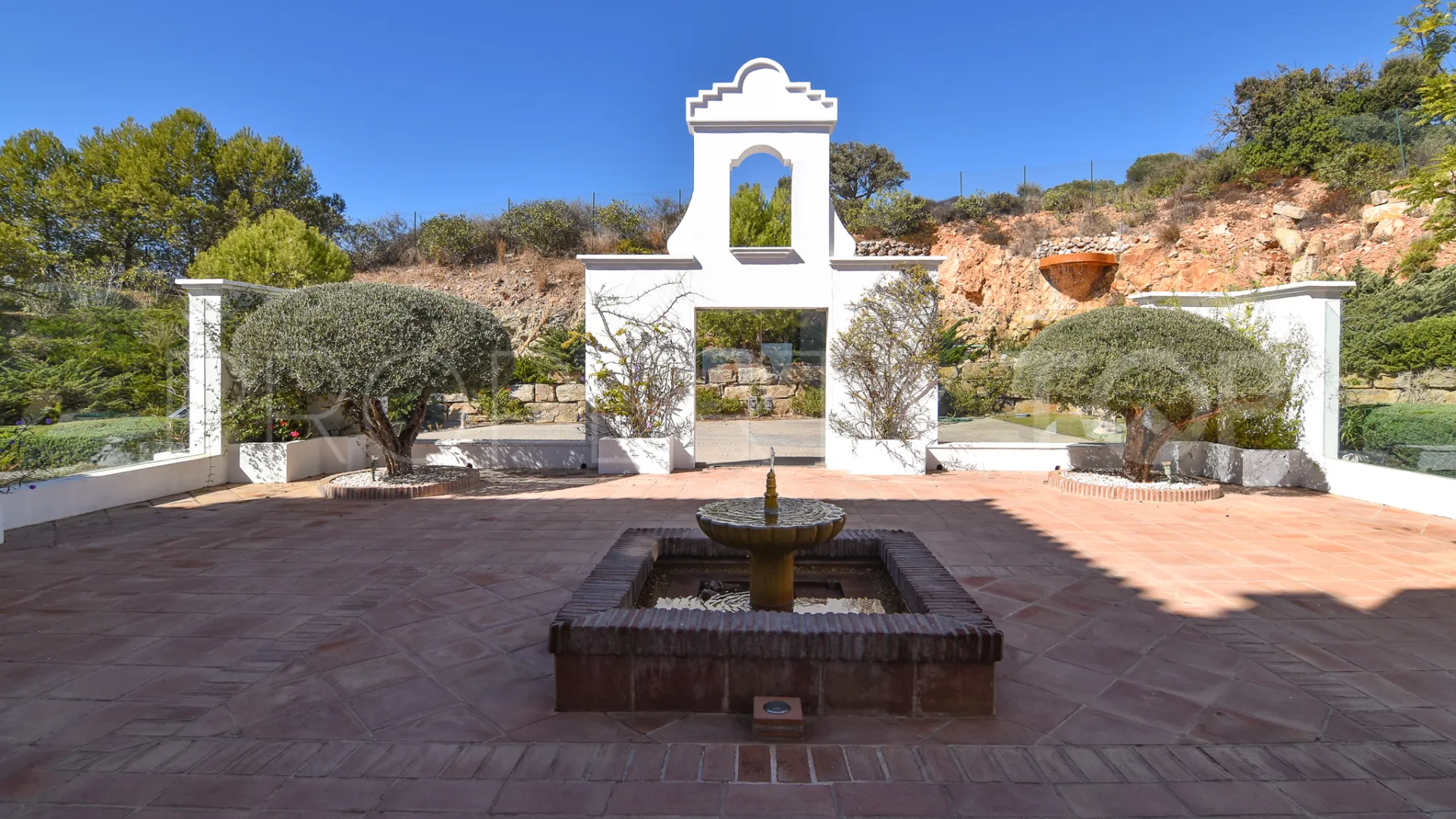 7 bedrooms villa for sale in La Reserva