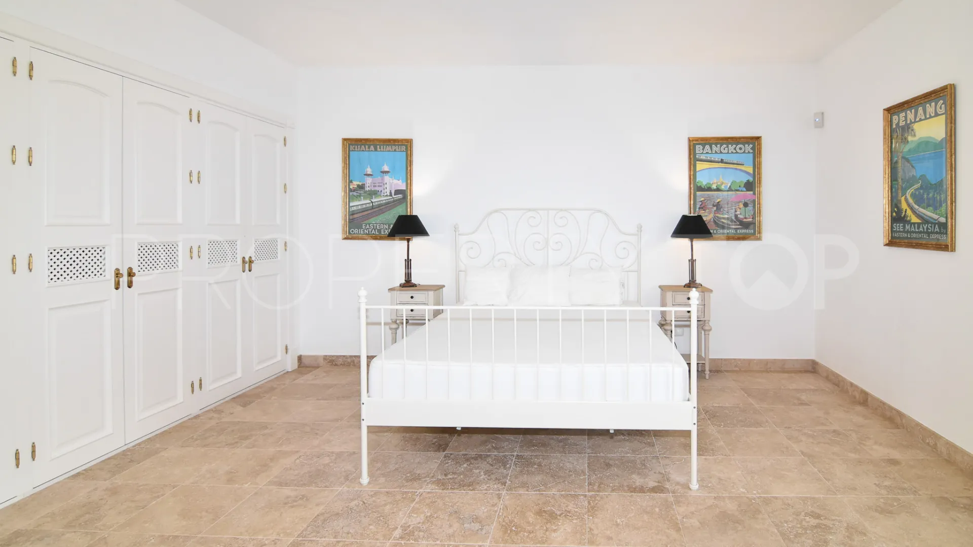 7 bedrooms villa for sale in La Reserva