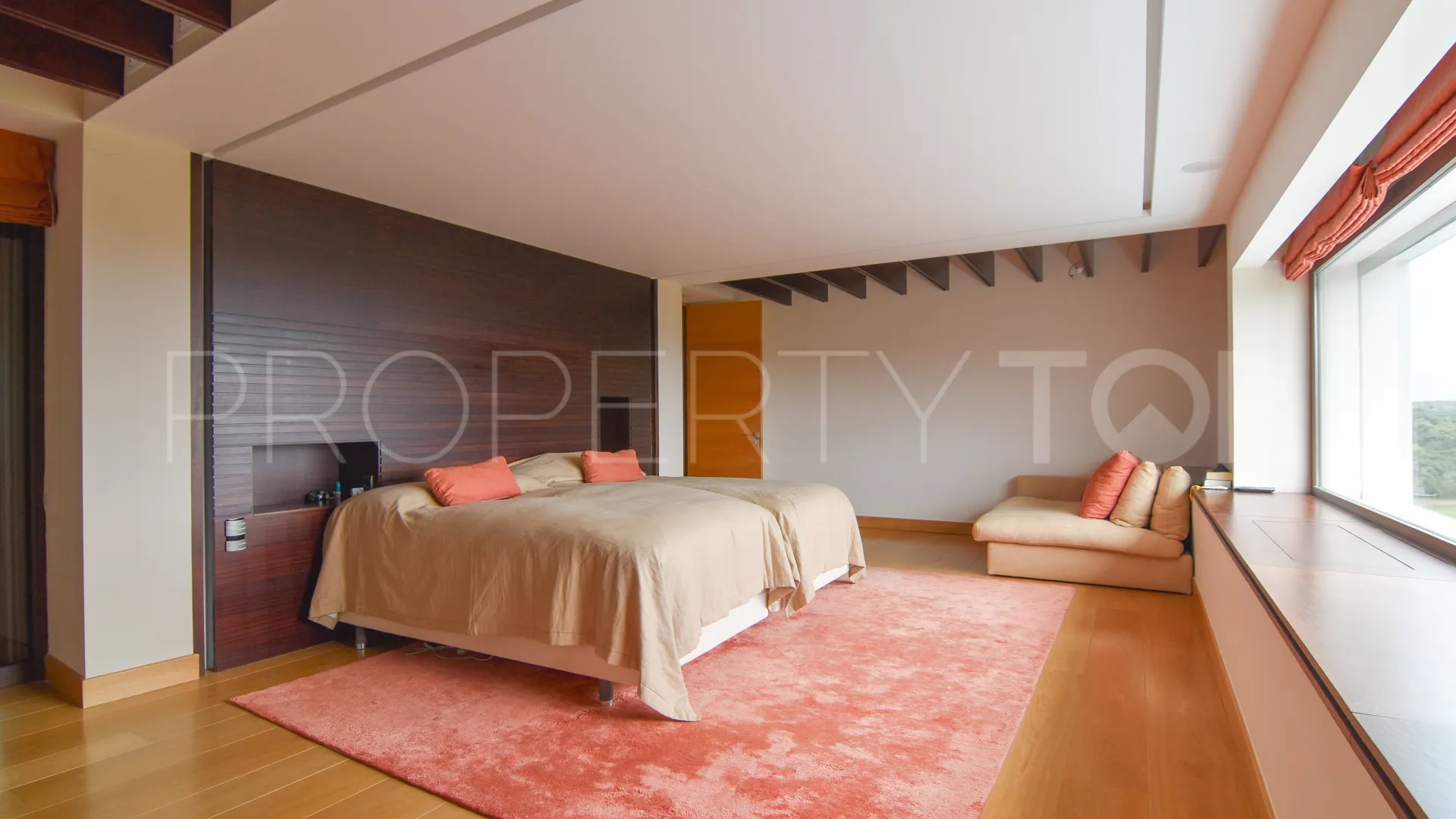 Villa for sale in La Reserva