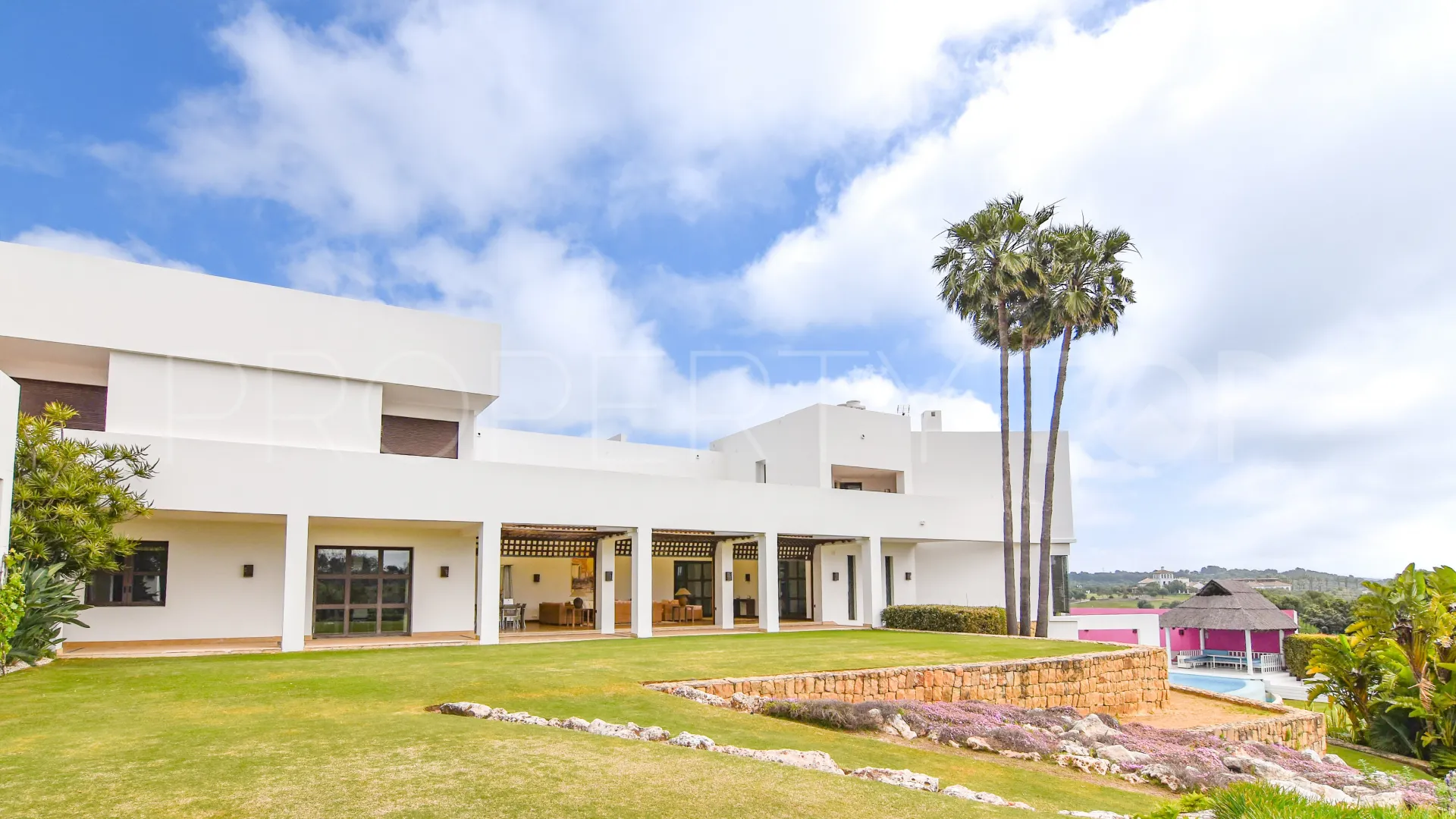 Villa for sale in La Reserva