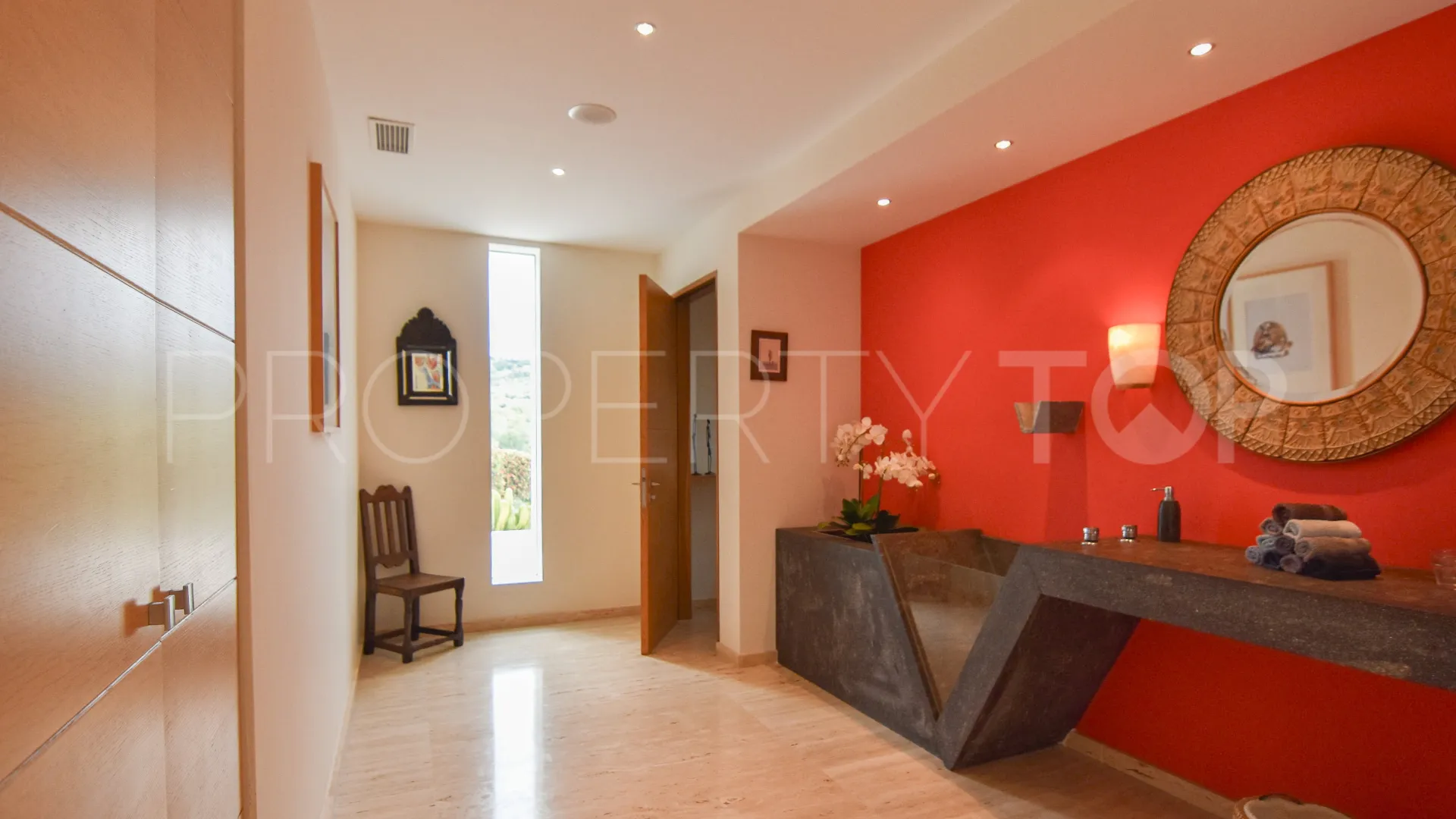 Villa for sale in La Reserva