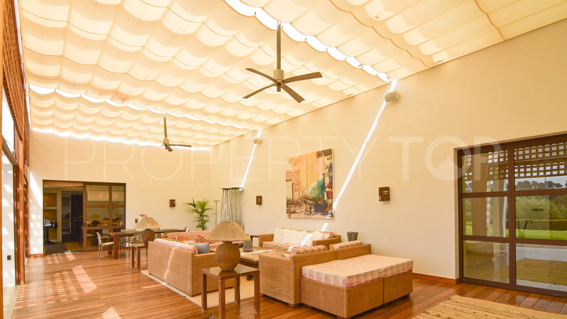 Villa for sale in La Reserva