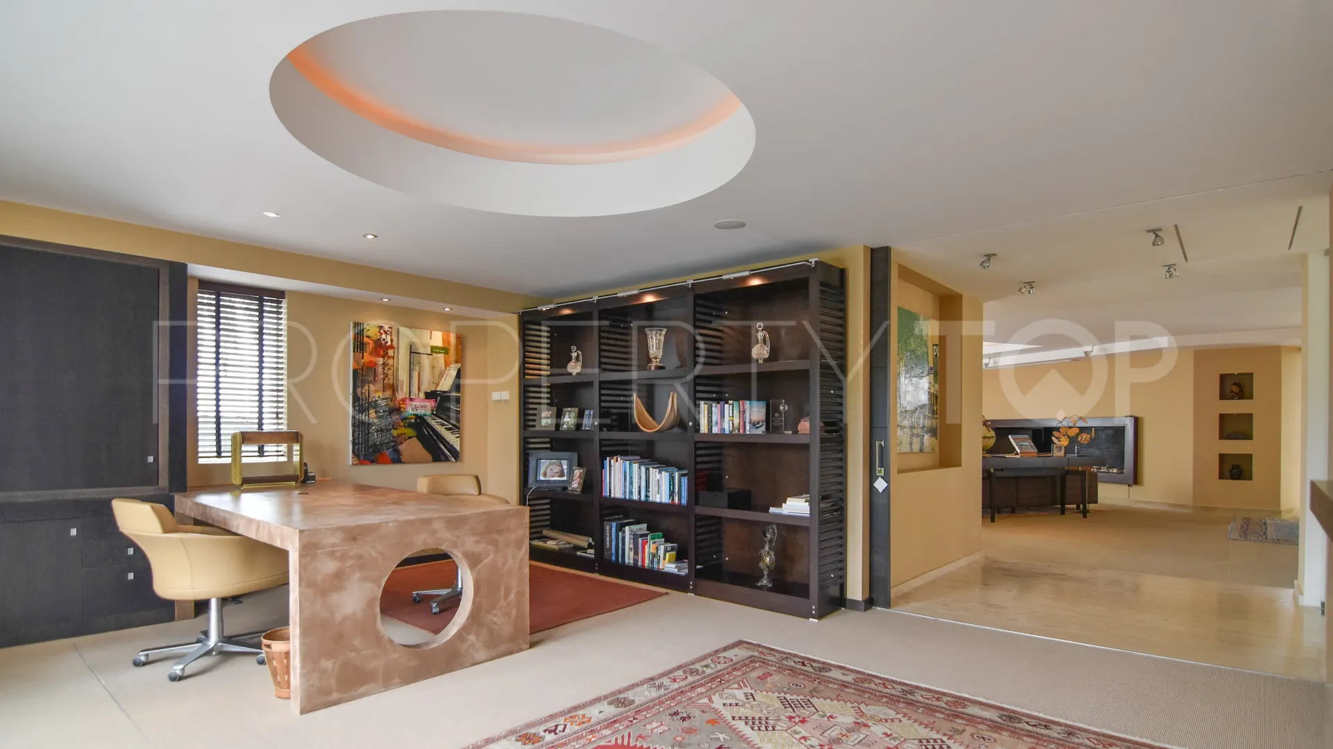 Villa for sale in La Reserva