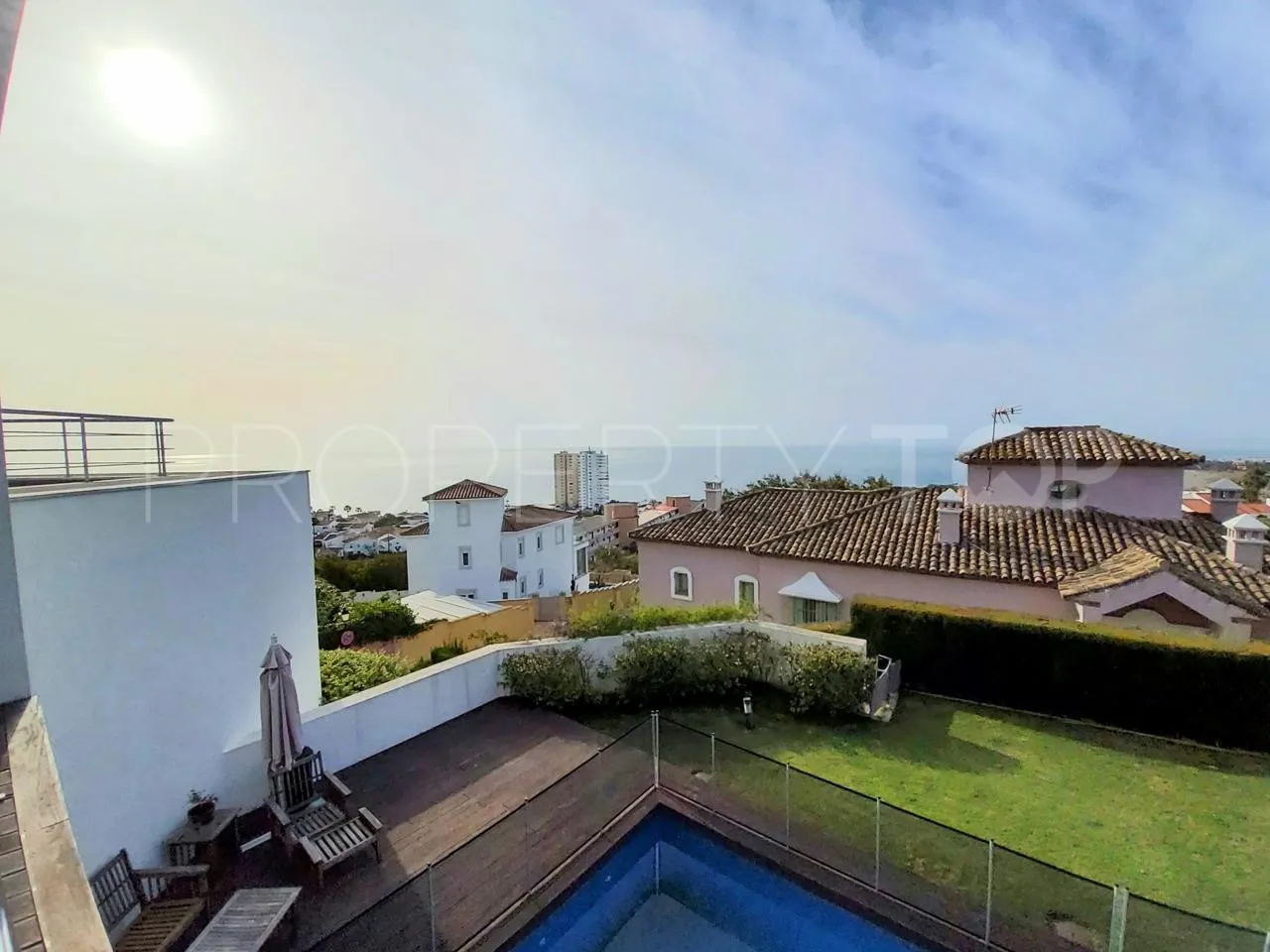 For sale villa in Torreguadiaro
