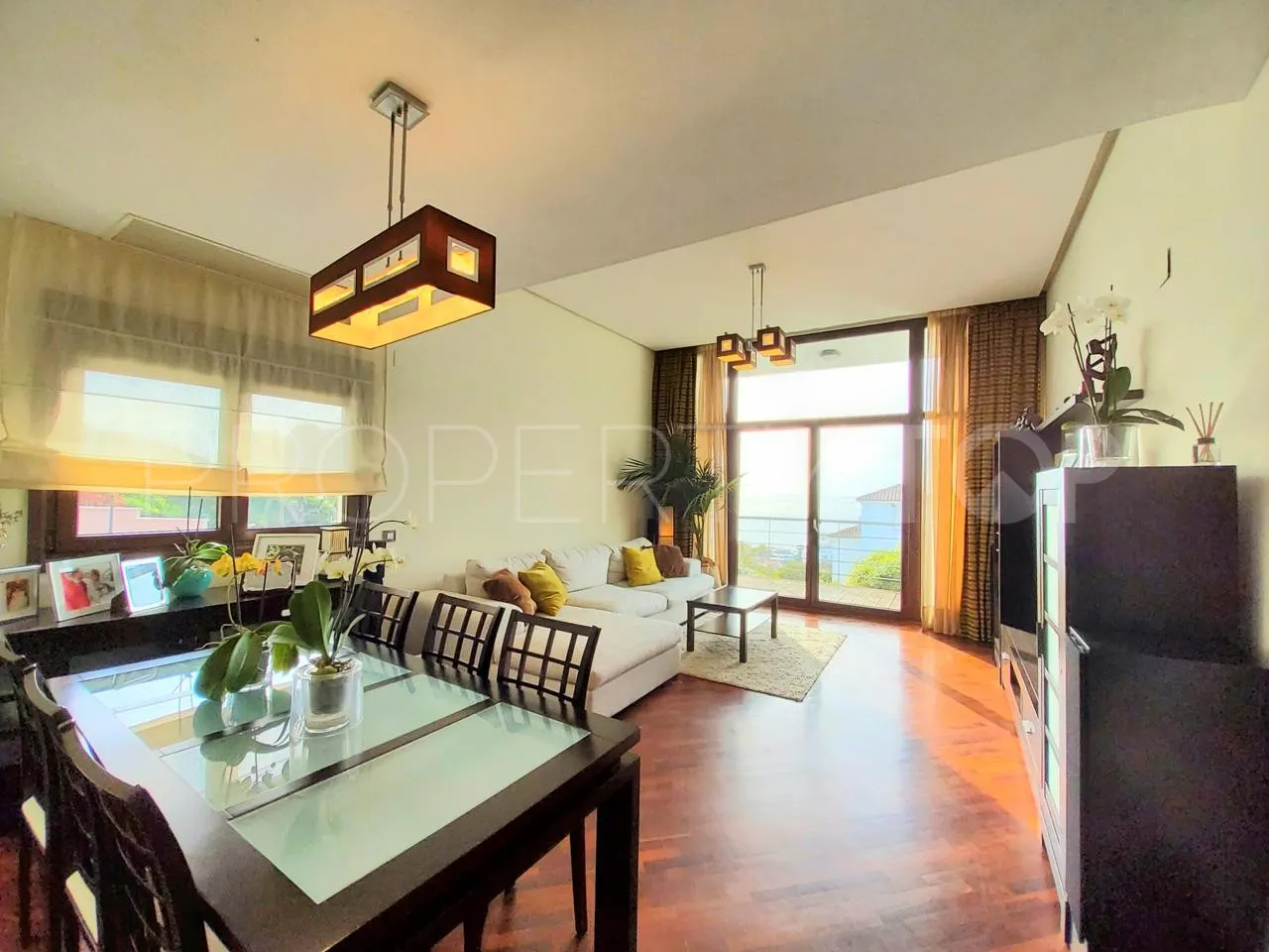 For sale villa in Torreguadiaro
