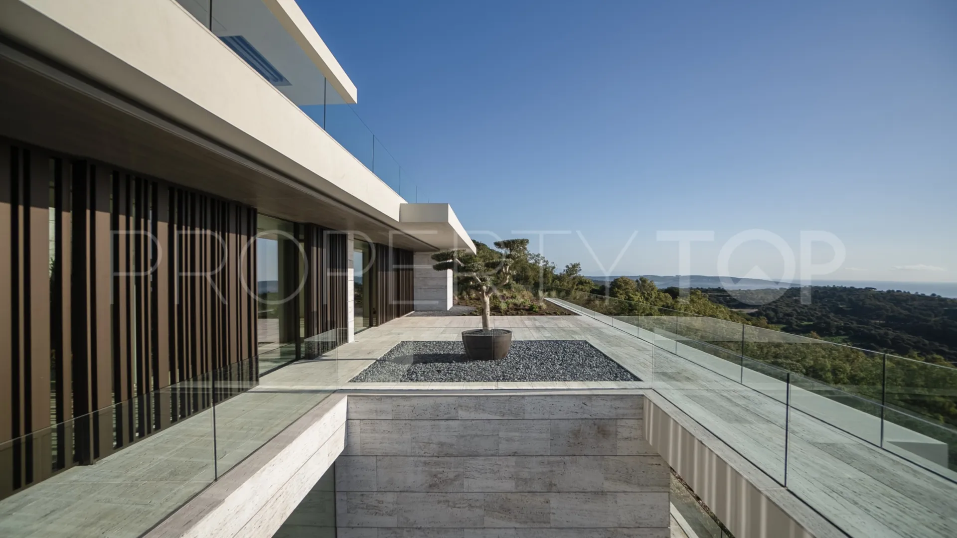 Se vende villa con 7 dormitorios en La Reserva