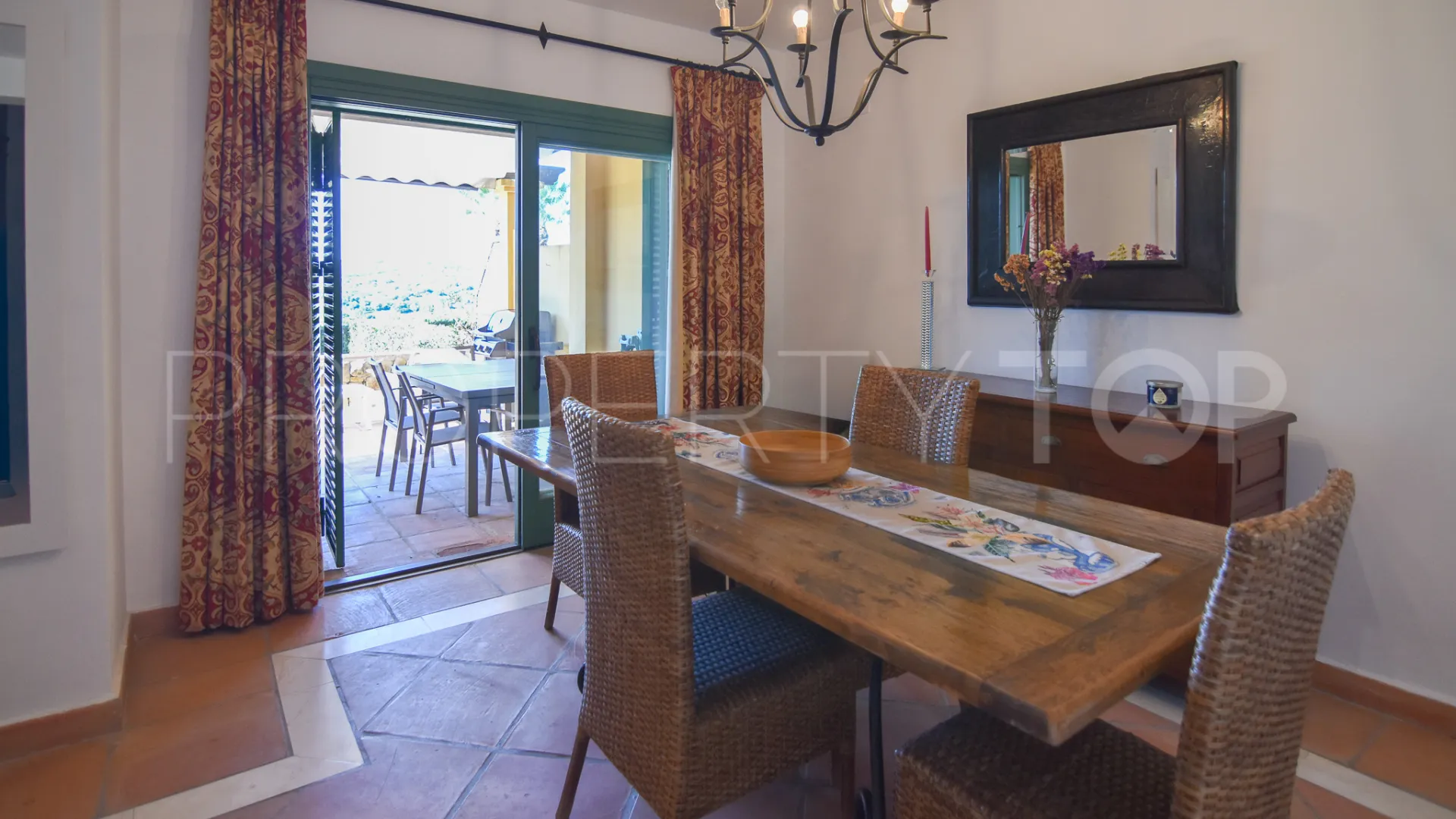 For sale 3 bedrooms town house in Almenara Golf