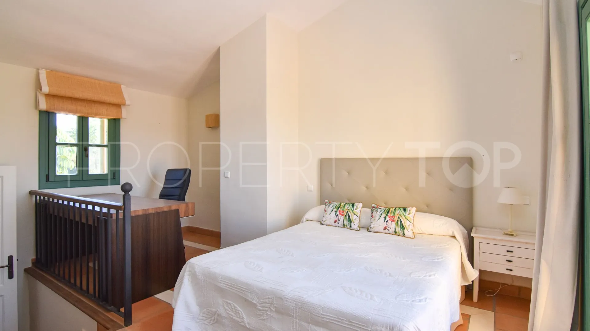 For sale 3 bedrooms town house in Almenara Golf