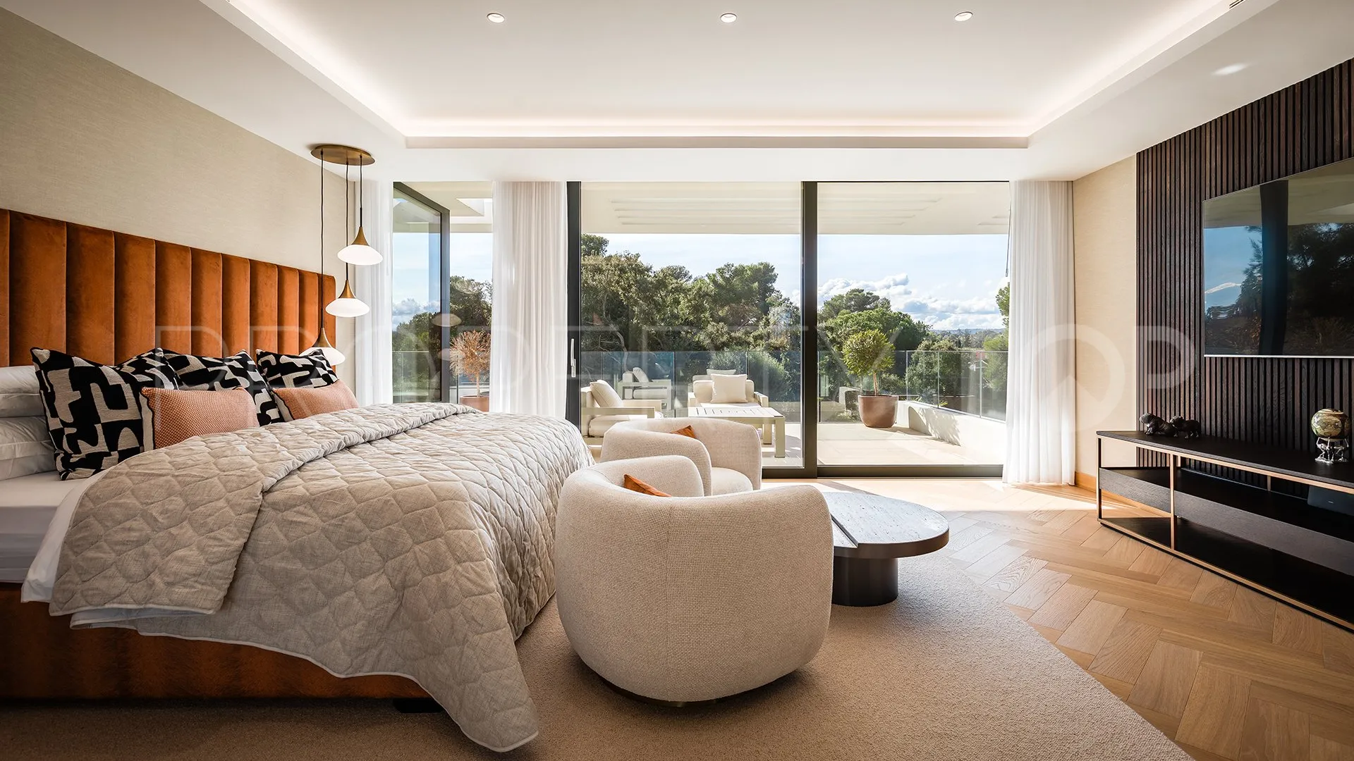 Villa for sale in Kings & Queens