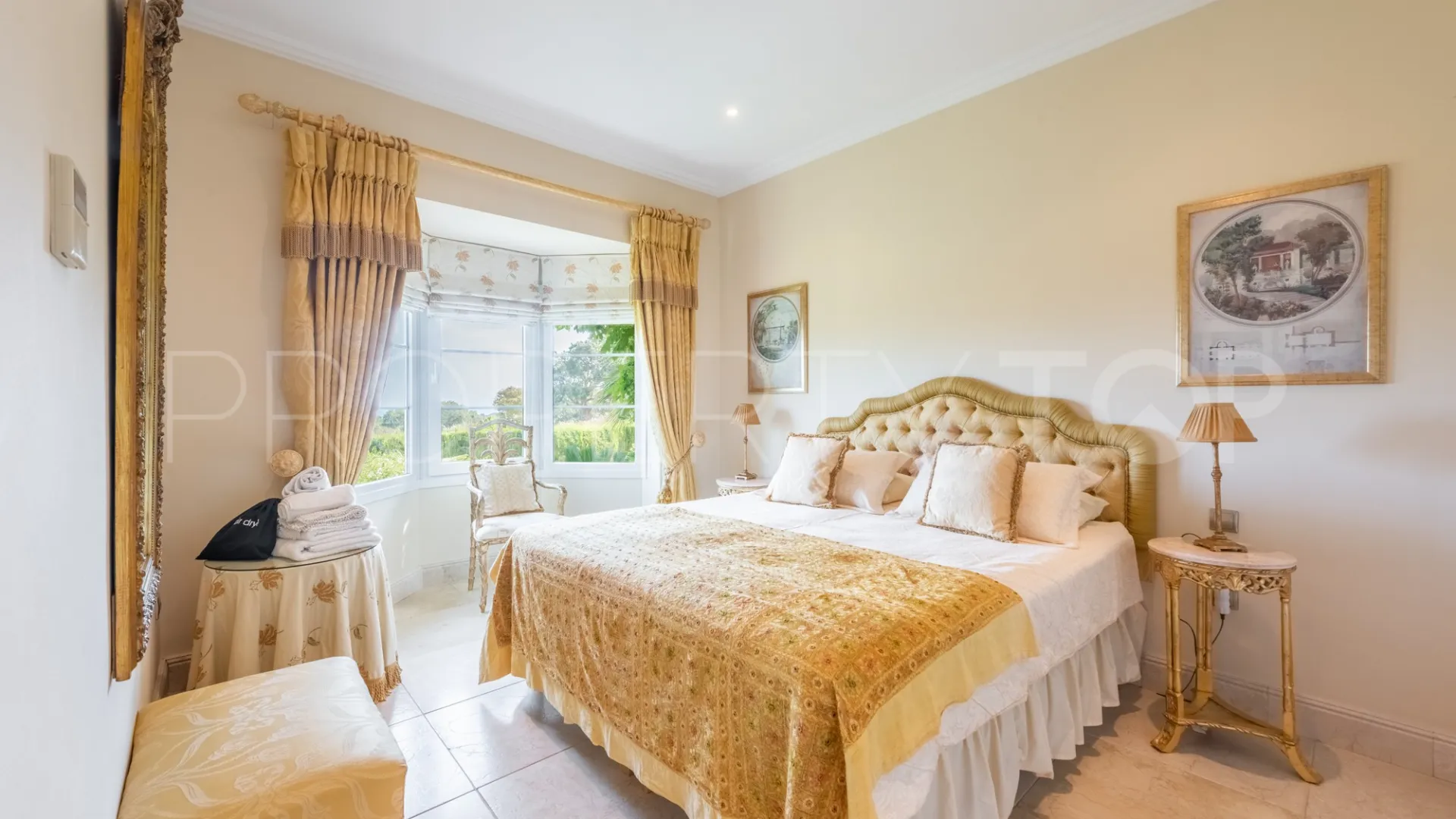 San Roque Club, villa en venta con 7 dormitorios