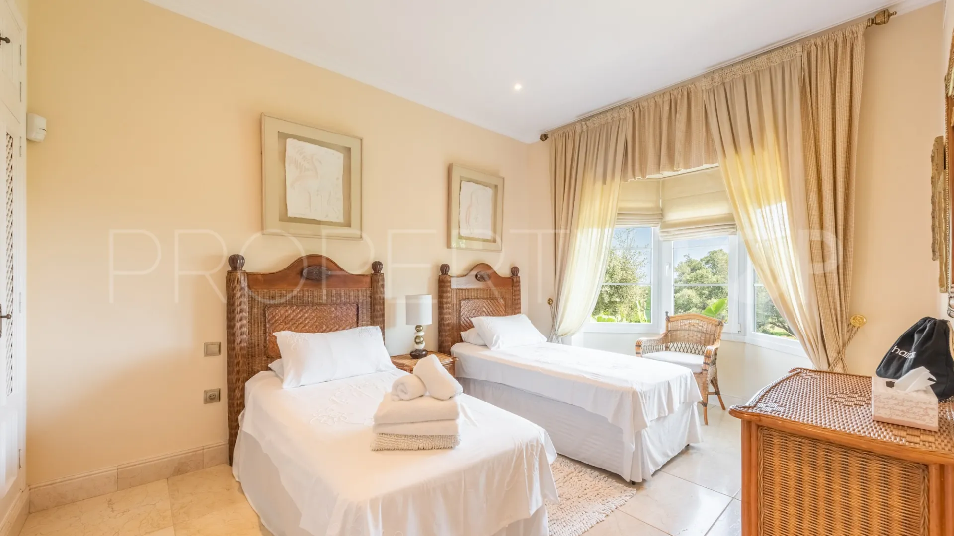 San Roque Club, villa en venta con 7 dormitorios