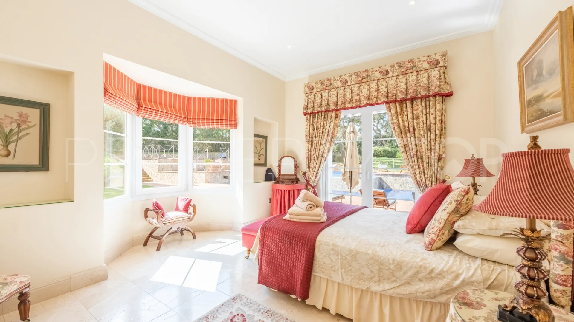 San Roque Club, villa en venta con 7 dormitorios